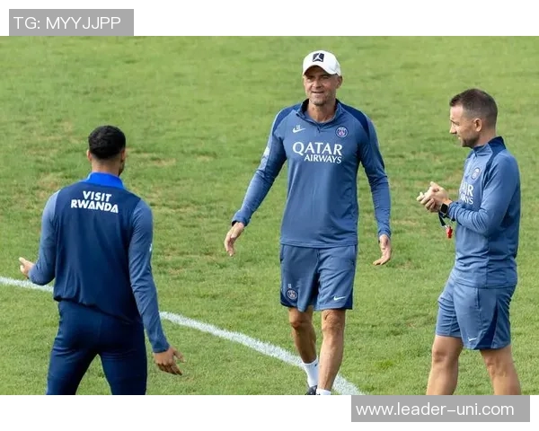 法甲联赛中的足球明星有哪些他们的名字和成就介绍