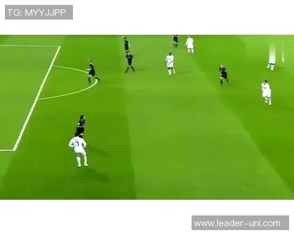 全球足球巨星盘点：那些改变历史的外国足球明星们