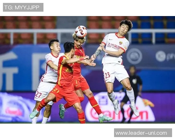 足球明星傅欢的个人资料与职业生涯全解析